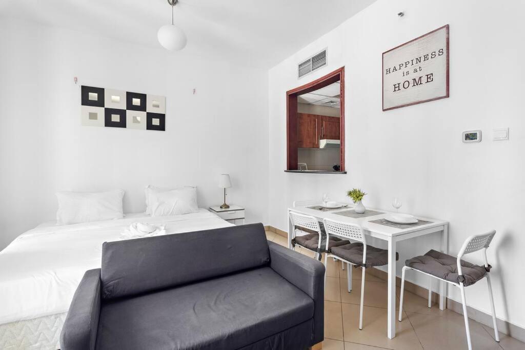 Stonetree - Elegant In Peaceful Community Apartment